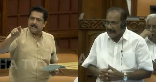 വ​ന്യ​ജീ​വി ആ​ക്ര​മ​ണ​ങ്ങ​ളെ സ​ര്‍​ക്കാ​ര്‍ നി​സാ​ര​വ​ത്ക​രി​ക്കു​ന്നെ​ന്ന് ഷം​സു​ദ്ദീ​ന്‍; പ​രാ​മ​ര്‍​ശം ഖേ​ദ​ക​ര​മെ​ന്ന് മ​ന്ത്രി