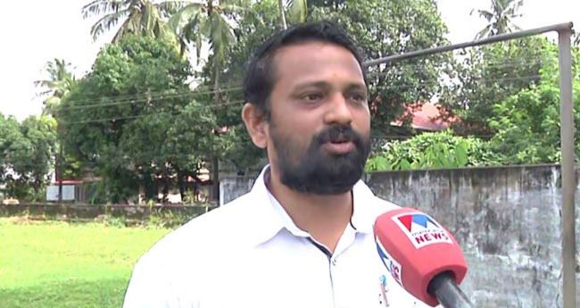 ക​രു​വ​ന്നൂ​ർ ബാ​ങ്ക്:  പ​രാ​തി ന​ല്കിയ  മു​ൻ സി​പി​എം നേ​താ​വി​നെ കാ​ണാ​നി​ല്ലെന്നു പരാതി