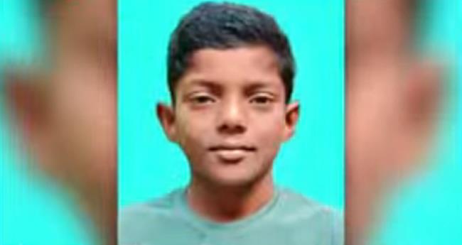 കൊ​ല്ല​ത്ത് സ്‌​കൂ​ളി​ല്‍​വ​ച്ച് വി​ദ്യാ​ര്‍​ഥി ഷോ​ക്കേ​റ്റ് മ​രി​ച്ചു
