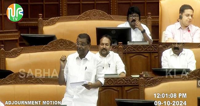 "പൂ​ര​ത്തെ സ​ർ​ക്കാ​ർ ലാ​ഘ​വ​ത്തോ​ടെ ക​ണ്ടു; തേ​രി​ൽ എ​ഴു​ന്ന​ള്ളി​ച്ച് ര​ക്ഷ​ക​നാ​യി ആ​ക്ഷ​ൻ ഹീ​റോ​യെ എ​ത്തി​ച്ചു'