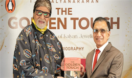 ടി.​എ​സ്. ക​ല്യാ​ണ​രാ​മ​ന്‍റെ ആ​ത്മ​ക​ഥ പ്ര​കാ​ശ​നം ചെ​യ്തു
