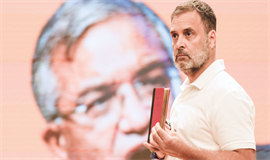 "വോട്ടിൽ ഹൈടെക് വെട്ടൽ'; തെരഞ്ഞെടുപ്പ് കമ്മീഷനെതിരേ വീണ്ടും രാഹുൽ
