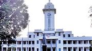 പോ​ര് തു​ട​രു​ന്നു; ര​ജി​സ്ട്രാ​ർ​ക്ക് ഫ​യ​ലു​ക​ൾ ന​ൽ​ക​രു​തെ​ന്ന വി​സി​യു​ടെ നി​ർ​ദേ​ശം ന​ട​പ്പാ​യി​ല്ല