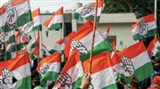 പു​നഃ​സം​ഘ​ട​ന​യെ ചൊ​ല്ലി ത​ർ​ക്കം പു​ക​യു​ന്നു; കെ​പി​സി​സി യോ​ഗം മാ​റ്റി