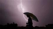മു​ണ്ട​ക്ക​യ​ത്ത് മി​ന്ന​ലേ​റ്റ് ര​ണ്ട് പേ​ർ മ​രി​ച്ചു