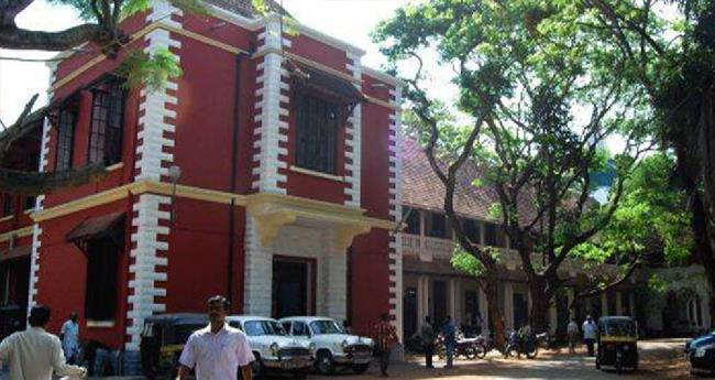 തി​രു​വ​ന​ന്ത​പു​രം ജി​ല്ലാ കോ​ട​തി​യി​ല്‍ വീ​ണ്ടും ബോം​ബ് ഭീ​ഷ​ണി