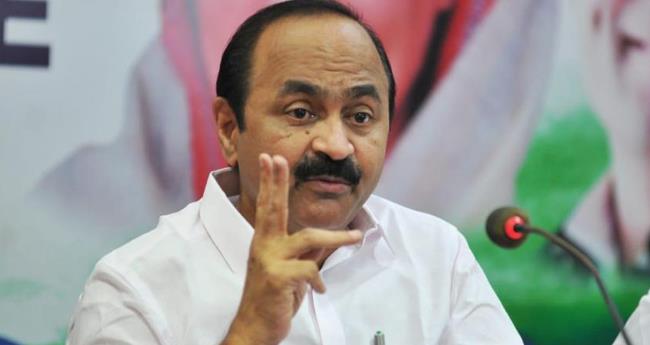 "കേ​ന്ദ്ര ഏ​ജ​ൻ​സി​ക​ളെ പേ​ടി'; ബി​ജെ​പി ബ​ന്ധ​മു​ള്ള ജെ​ഡി​എ​സി​നെ സം​ര​ക്ഷി​ക്കു​ന്ന​ത് സി​പി​എ​മ്മെ​ന്ന് പ്ര​തി​പ​ക്ഷം