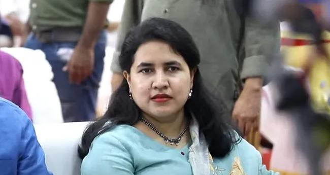 ""സി​എം​ആ​ര്‍​എ​ല്ലി​ന് സേ​വ​നം ന​ല്‍​കി​യി​ട്ടി​ല്ല''; വീ​ണാ വി​ജ​യ​ന് കു​രു​ക്കാ​യി സ്വ​ന്തം മൊ​ഴി