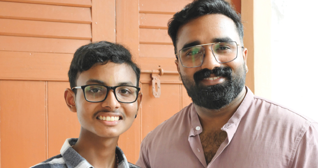 ആ ​ദൈ​വ​ദൂ​ത​നെ ആ​ദി നേ​രി​ൽ ക​ണ്ടു;  വി​ഷ്ണു ചേ​ർ​ത്തു​പി​ടി​ച്ച​ത് ആ​ദി​യു​ടെ ജീ​വി​തം
