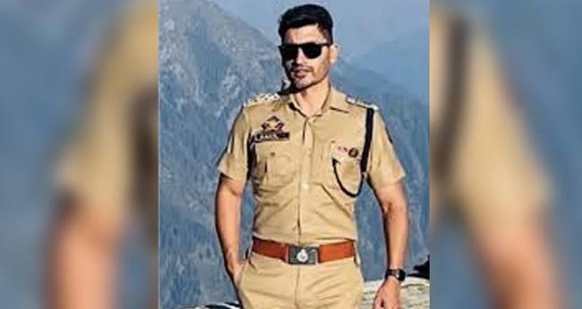 ഭീ​ക​ര​രു​മാ​യി ബ​ന്ധം; ജ​മ്മു​ കാ​ഷ്മീ​ർ പോ​ലീ​സ് ഡെ​പ്യൂ​ട്ടി സൂ​പ്ര​ണ്ട് അ​റ​സ്റ്റി​ൽ