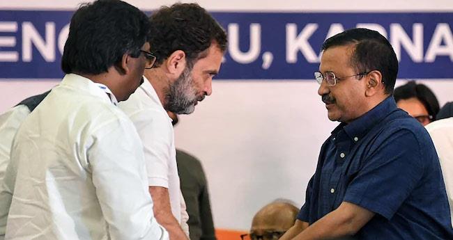 "ചൂ​ല് കൈ​യി​ല്‍ പി​ടി​ക്കും'; ലോ​ക്‌​സ​ഭാ സീ​റ്റി​ല്‍ എ​എ​പി-​കോ​ണ്‍​ഗ്ര​സ് ധാ​ര​ണ