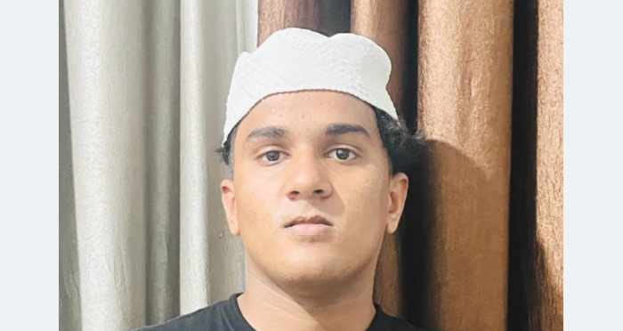 തോട്ടിലേക്ക് പൊട്ടിവീണ വൈദ്യുത കന്പിയിൽനിന്ന്  ഷോക്കേറ്റ് വിദ്യാർഥി മരിച്ചു