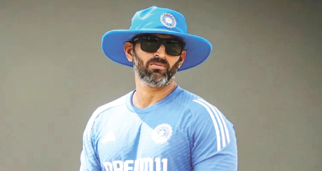 അ​​​​ഭി​​​​ഷേ​​​​ക് നാ​​​​യ​​​​ർ ഇ​​​​നി കോ​​​​ൽ​​​​ക്ക​​​​ത്ത​​​​യെ പ​​​​രി​​​​ശീ​​​​ലി​​​​പ്പി​​​​ക്കും