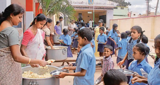 സർക്കാർ പറഞ്ഞിട്ട് അടുക്കളയുണ്ടാക്കി; പണം നല്കിയില്ല