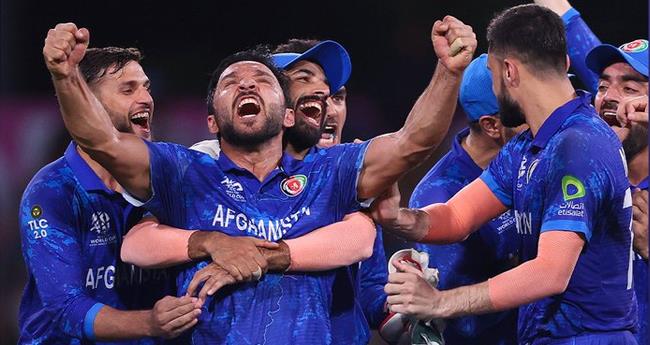 ഓ​സ്ട്രേ​ലി​യ​യെ പ​രാ​ജ​യ​പ്പെ​ടു​ത്തി അ​ട്ടി​മ​റി വി​ജ​യ​വു​മാ​യി അ​ഫ്ഗാ​ൻ