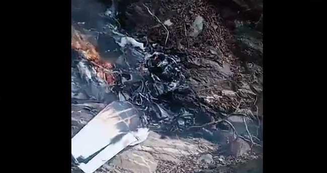 പ​രി​ശീ​ല​ന വി​മാ​നം ത​ക​ർ​ന്ന് ര​ണ്ട് പേ​ർ മ​രി​ച്ചു