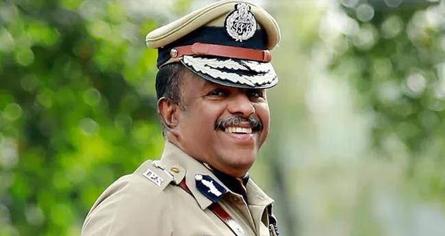 ശ​ബ​രി​മ​ല​യി​ലേ​ക്ക് ട്രാ​ക്ട​ര്‍ യാ​ത്ര: എ​ഡി​ജി​പി എം.​ആ​ര്‍. അ​ജി​ത് കു​മാ​റി​നെ​തി​രെ ന​ട​പ​ടി​ക്ക് ഡി​ജി​പി​യു​ടെ ശി​പാ​ര്‍​ശ