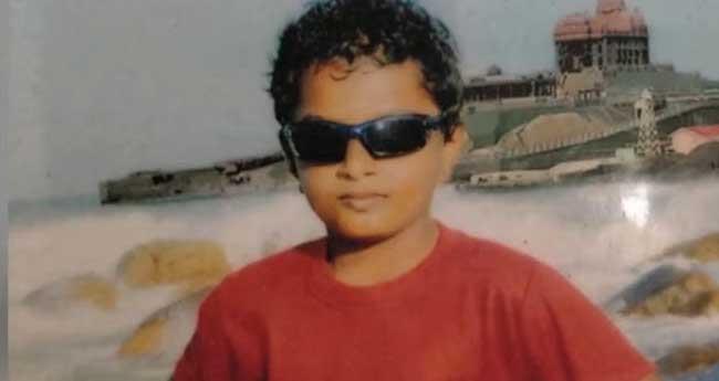 എ​ട്ടാം​ക്ലാ​സ് വി​ദ്യാ​ർ​ഥി തൂ​ങ്ങി മ​രി​ച്ചു; കൈ​ക​ൾ പി​ന്നി​ൽ കെ​ട്ടി​യി​ട്ട നി​ല​യി​ൽ