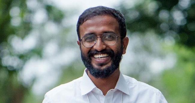 പി​എം ശ്രീ: ​കേ​ര​ള സ​ര്‍​ക്കാ​ര്‍ സം​ഘ​പ​രി​വാ​റി​നു മു​മ്പി​ല്‍ വി​നീ​ത വി​ധേ​യ​രാ​യി മാ​റു​ന്ന​ത് പ്ര​തി​ഷേ​ധാ​ര്‍​ഹ​മെ​ന്ന് കെ​എ​സ്‌​യു