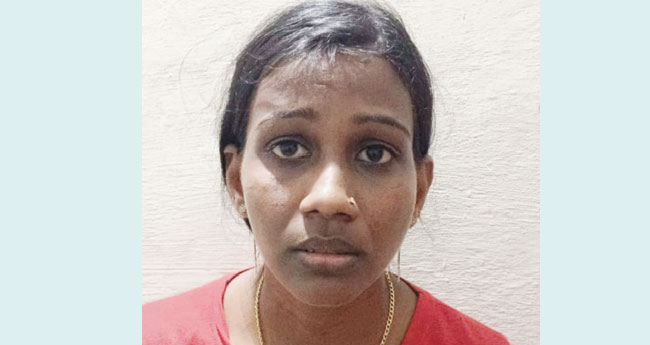 ജോ​ത്സ്യ​നെ മ​യ​ക്കി  ആ​ഭ​ര​ണ​ങ്ങ​ള്‍ ക​വ​ര്‍​ന്ന യുവതി പി​ടി​യി​ല്‍