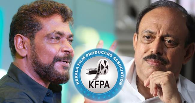 ഒ​ടു​വി​ൽ അ​യ​യു​ന്നു; എ​മ്പു​രാ​നെ​തി​രെ പ്ര​തി​കാ​ര ന​ട​പ​ടി ഇ​ല്ലെ​ന്ന് ചേം​ബ​ര്‍; പോ​സ്റ്റ് പി​ന്‍​വ​ലി​ച്ച് ​ആ​ന്‍റ​ണി