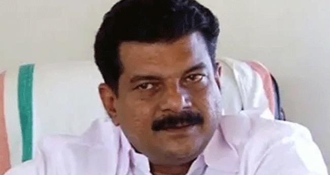 എ​ഡി​ജി​പി​ക്കെ​തി​രെ ന​ട​പ​ടി വൈ​കി​യ​ത് വീ​ണാ വി​ജ​യ​നെ സം​ര​ക്ഷി​ക്കാ​ൻ : പി.​വി.​അ​ന്‍​വ​ര്‍