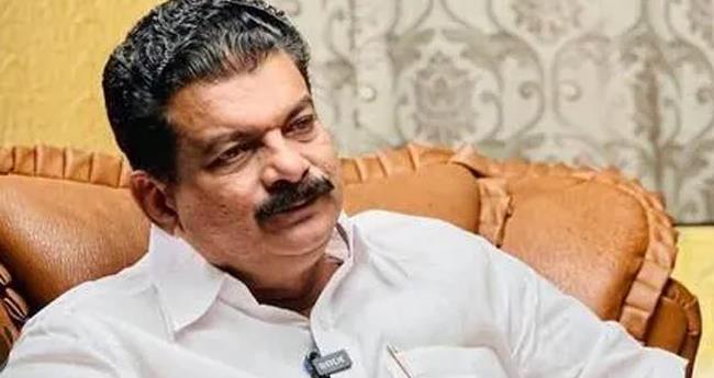 മു​ഹ​മ്മ​ദ് ഷി​യാ​സ് പ്ര​തി​പ​ക്ഷ​നേ​താ​വി​ന്‍റെ ഗു​ണ്ട: പി.​വി.​അ​ന്‍​വ​ര്‍