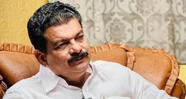 പ്ര​ചാ​ര​ണം കൊ​ഴു​ക്കു​ന്നു; അ​ൻ​വ​റി​നെ ‘നോ​വി​ക്കാ​തെ’ ഇ​രു​മു​ന്ന​ണി​ക​ളും