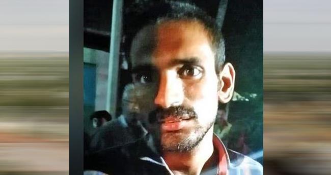 കോ​ഴി​ക്കോ​ട്ട് ജ​യി​ല്‍ ചാ​ടി​യ പ്ര​തി മാ​സ്‌​കി​ട്ട് അ​ങ്ങാ​ടി​യി​ൽ; ഓ​ടി​ച്ചി​ട്ട് പി​ടി​കൂ​ടി പോ​ലീ​സ്