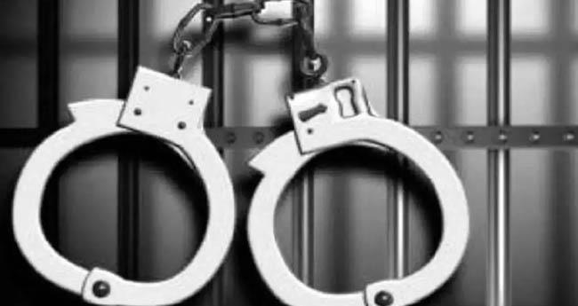 ബം​ഗ​ളു​രു​വി​ല്‍ വ​ൻ മ​യ​ക്കു​മ​രു​ന്ന് വേ​ട്ട; ഒ​ന്പ​ത് മ​ല​യാ​ളി​ക​ൾ അ​ട​ക്കം പ​ത്ത് പേ​ർ അ​റ​സ്റ്റി​ൽ