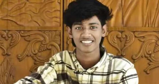 മ​ക​ളു​ടെ ആ​ൺ​സു​ഹൃ​ത്തി​നെ പി​താ​വ് കു​ത്തി​ക്കൊ​ന്നു