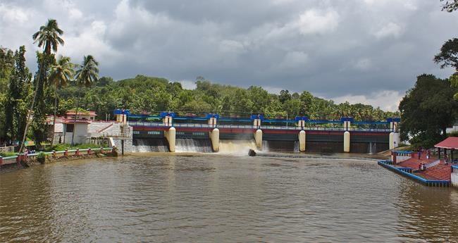 അ​രു​വി​ക്ക​ര ഡാ​മി​ന്‍റെ ഷ​ട്ട​റു​ക​ൾ കൂ​ടു​ത​ൽ ഉ​യ​ർ​ത്തും; ജാ​ഗ്ര​താ നി​ർ​ദേ​ശം