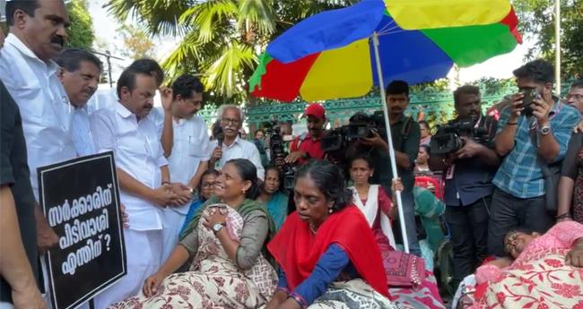ആ​ശ​മാ​ർ​ക്ക് ഐ​ക്യ​ദാ​ർ​ഢ്യ​വു​മാ​യി പ്ര​തി​പ​ക്ഷം; സ​മ​ര​ത്തി​ന് പ​രി​ഹാ​രം ഉ​ണ്ടാ​കും വ​രേ കൂ​ടെ​യു​ണ്ടാ​കും: വി.ഡി. സതീശൻ