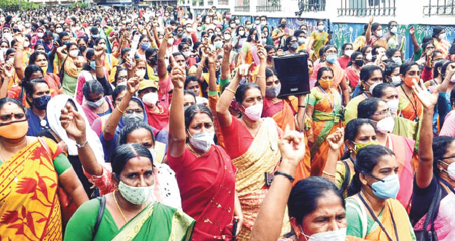 ആ​ശാമാ​രു​ടെ  രാ​പ​ക​ല്‍  സ​മ​ര​യാ​ത്ര  ഇ​ന്നു മു​ത​ല്‍