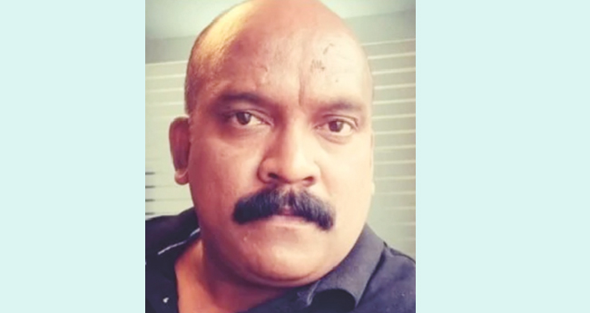 നടൻ ആശിഷ് വാറംഗ് അന്തരിച്ചു