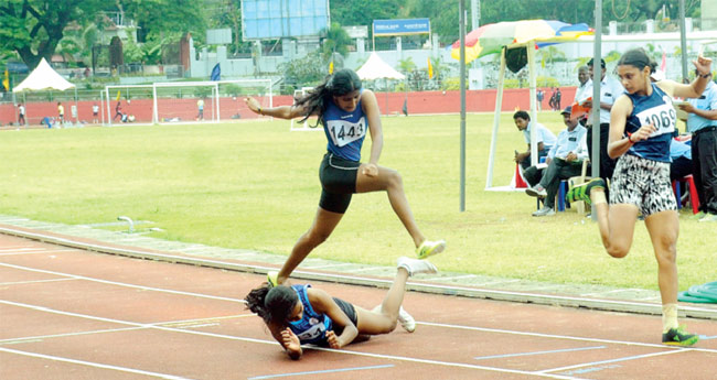 അ​ന​ന്ത​പു​രി​യി​ല്‍ പാ​​ല​​ക്കാ​​ട്