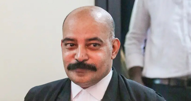 അ​ഡ്വ. ബി.​എ.  ആ​ളൂ​ർ അ​ന്ത​രി​ച്ചു