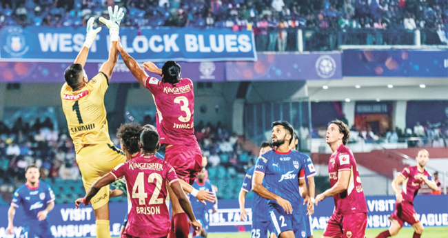ആദ്യപാദ സെമിയിൽ ബംഗളൂരു എഫ്സിക്കു ജയം (2-0)