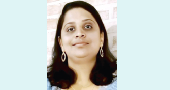 യന്ത്രത്തില്‍  ഷാള്‍ കുരുങ്ങി  ജീവനക്കാരി മരിച്ചു