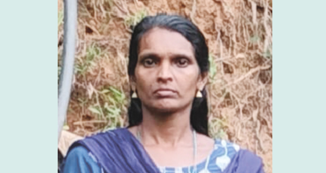 കാ​ണാ​താ​യ വീ​ട്ട​മ്മ​​യും വ​ള​ര്‍​ത്തു പ​ശു​വും മ​രി​ച്ച നി​ല​യി​ല്‍