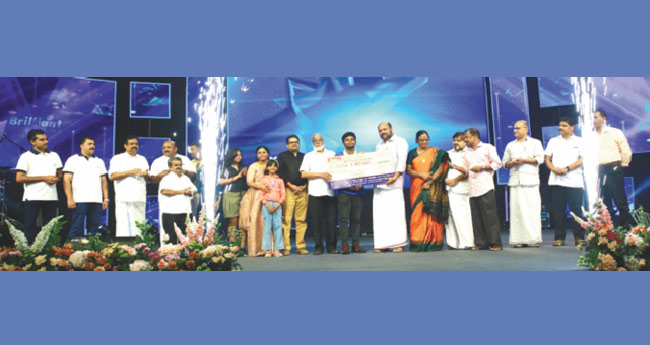 ബ്രില്ല്യന്‍റ് മെഡിക്കൽ വിക്ടറി ഡേ ആഘോഷിച്ചു