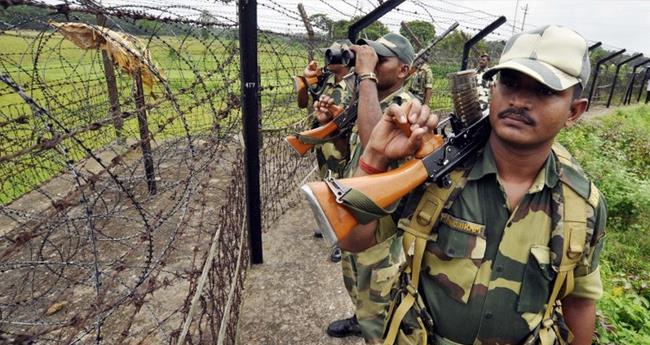 നു​ഴ​ഞ്ഞു​ക​യ​റ്റം: 11 ബം​ഗ്ലാ​ദേ​ശ് പൗ​ര​ന്മാ​ർ പി​ടി​യി​ൽ