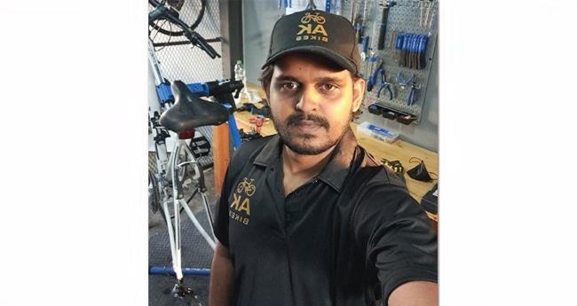 പോ​ലീ​സി​ന് നേ​രെ ആ​ക്ര​മ​ണം; പി.​കെ. ഫി​റോ​സി​ന്‍റെ സ​ഹോ​ദ​ര​ൻ അ​റ​സ്റ്റി​ൽ