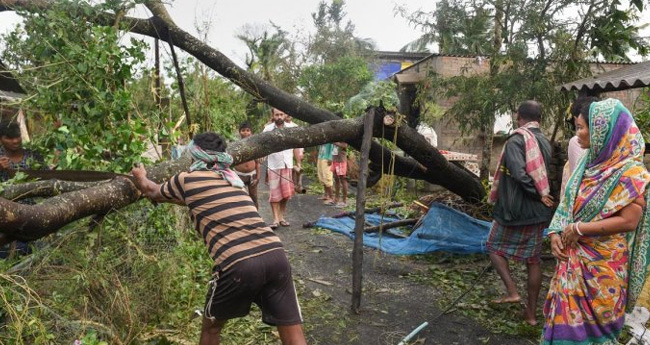 ബുൾബുൾ ചുഴലിക്കാറ്റിൽ 50,000 കോടി നഷ്ടം