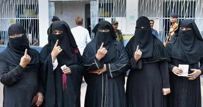 ബുർഖ ധരിച്ചവർക്കു പ്രത്യേക സജ്ജീകരണം