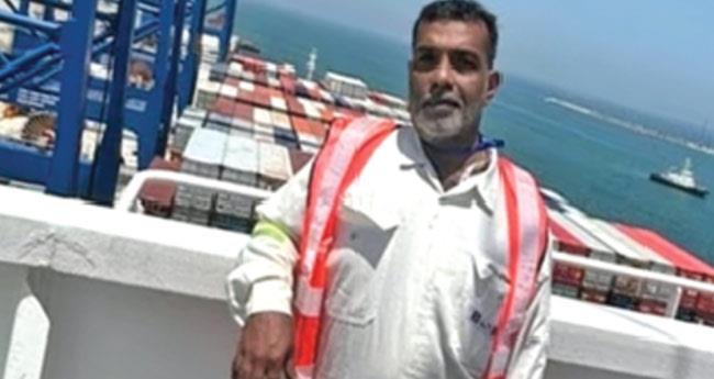 ബി​ഗ് സ​ല്യൂ​ട്ട് ക്യാ​പ്റ്റ​ന്‍ ഹ​രി; മ​ദ​ര്‍​ഷി​പ്പി​ന് ചു​ക്കാ​ന്‍ പി​ടി​ച്ച​ത് തി​രു​മ​ല സ്വ​ദേ​ശി