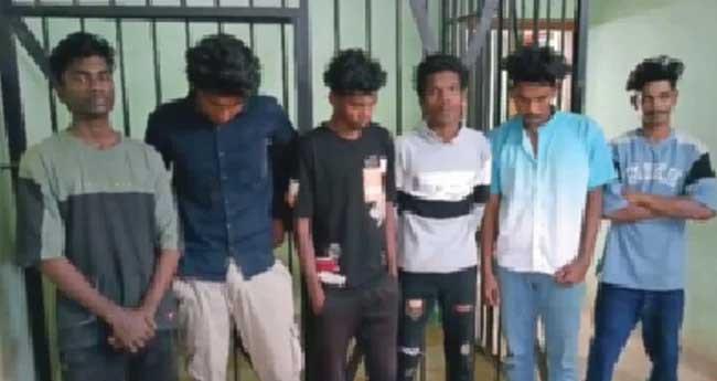 സി​സി​ടി​വി കാ​മ​റ ന​ശി​പ്പി​ച്ച  ആ​റു യു​വാ​ക്ക​ൾ പി​ടി​യി​ൽ