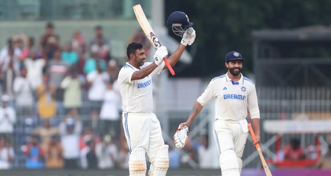 അ​ശ്വി​നും ജ​ഡേ​ജ​യും ര​ക്ഷി​ച്ചു; ഇ​ന്ത്യ മി​ക​ച്ച സ്കോ​റി​ലേ​ക്ക്