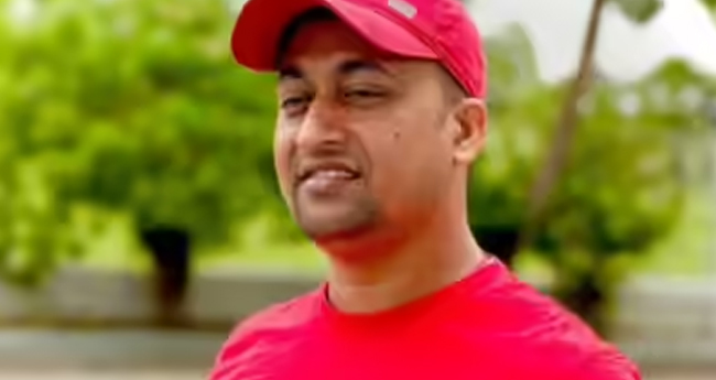 ചി​കി​ത്സ​യി​ലിരു​ന്ന ഗു​ണ്ടാ​ നേ​താ​വി​നെ ആ​ശു​പ​ത്രി​യി​ൽ​ക്ക​യ​റി വെ​ടി​വ​ച്ചു​ കൊ​ന്നു