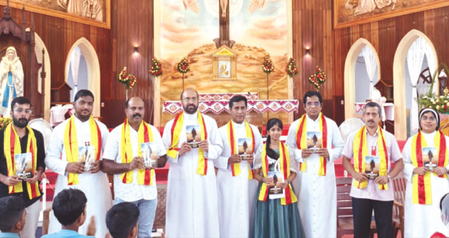 ചെ​റു​പു​ഷ്പ മി​ഷ​ൻ​ലീ​ഗ് മാ​ർ​ഗ​രേ​ഖ പ്ര​കാ​ശ​നം ചെ​യ്തു
